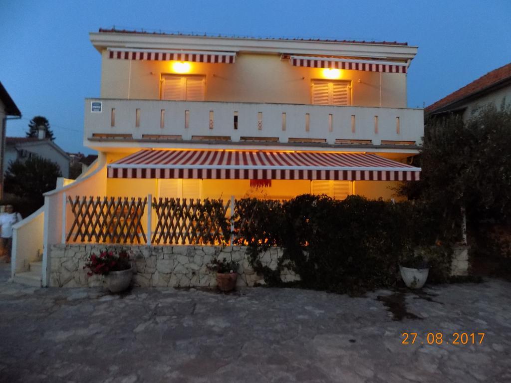 Apartments Casa Nostra Biograd Na Moru Exterior photo
